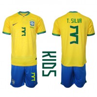 Brazília Thiago Silva #3 Domáci Detský futbalový dres MS 2022 Krátky Rukáv (+ trenírky)
